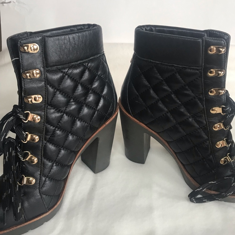 Kate Spade Lace up Ankle boots